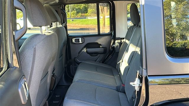 Used 2024 Jeep Wrangler Unlimited w/ Convenience Group image 22