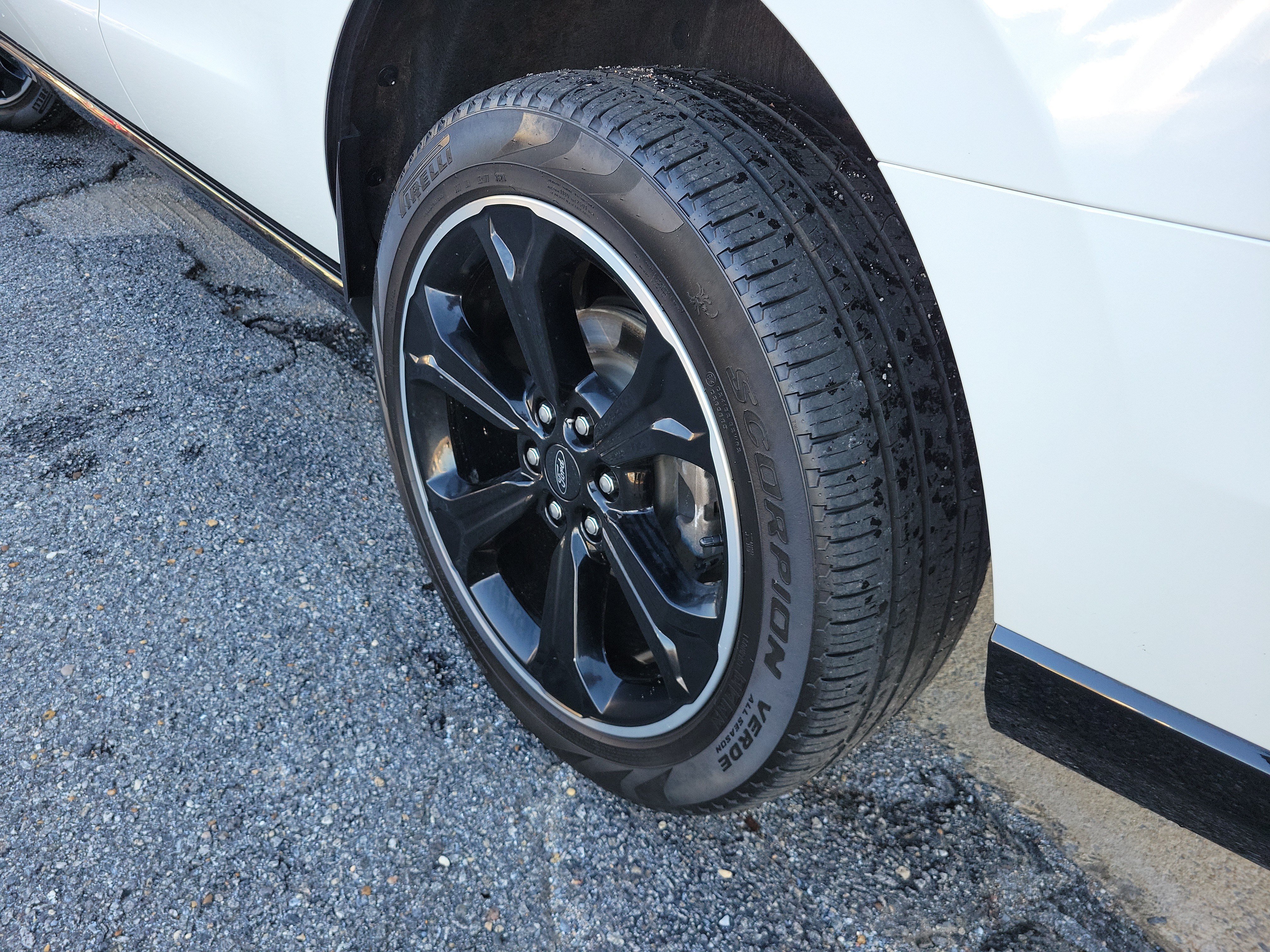 Used 2024 Ford Expedition Limited RWD image 26