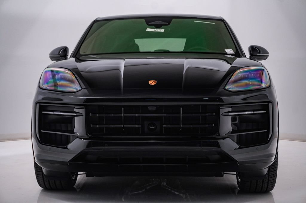 New 2026 Porsche Cayenne GTS AWD/4WD image 6