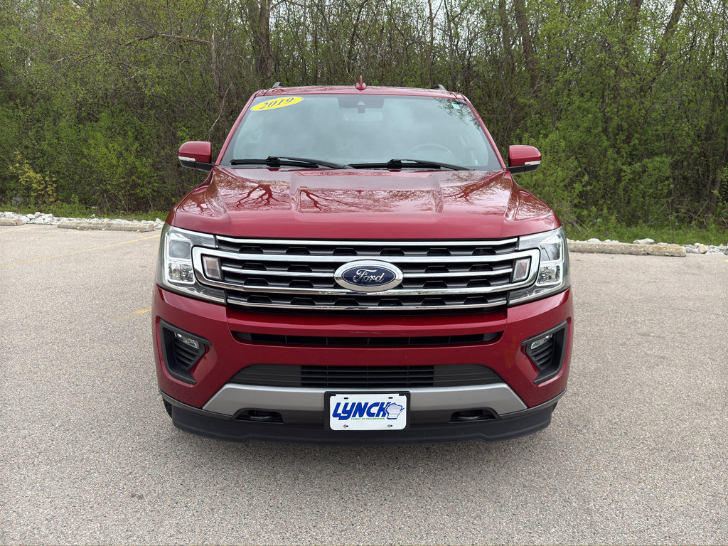 Used 2019 Ford Expedition XLT w/ Equipment Group 202A AWD/4WD image 5