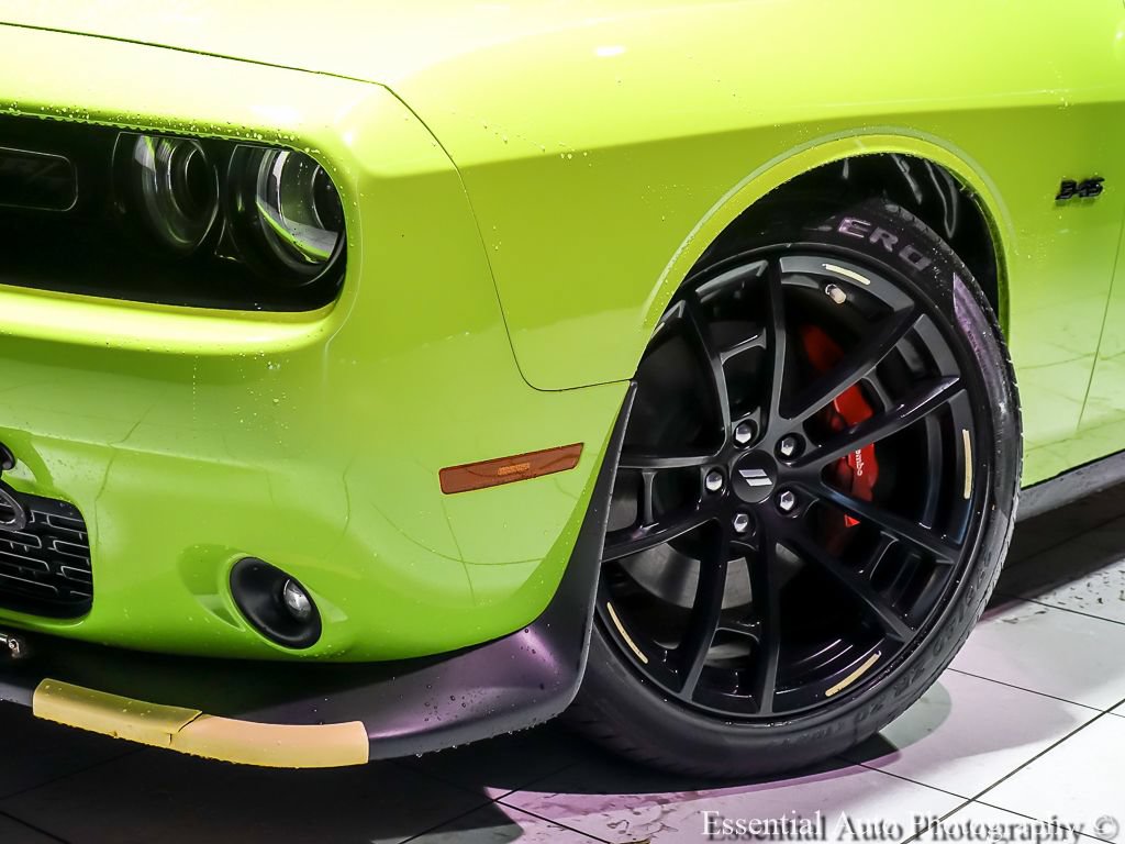 Used 2023 Dodge Challenger R/T w/ Plus Package RWD image 5