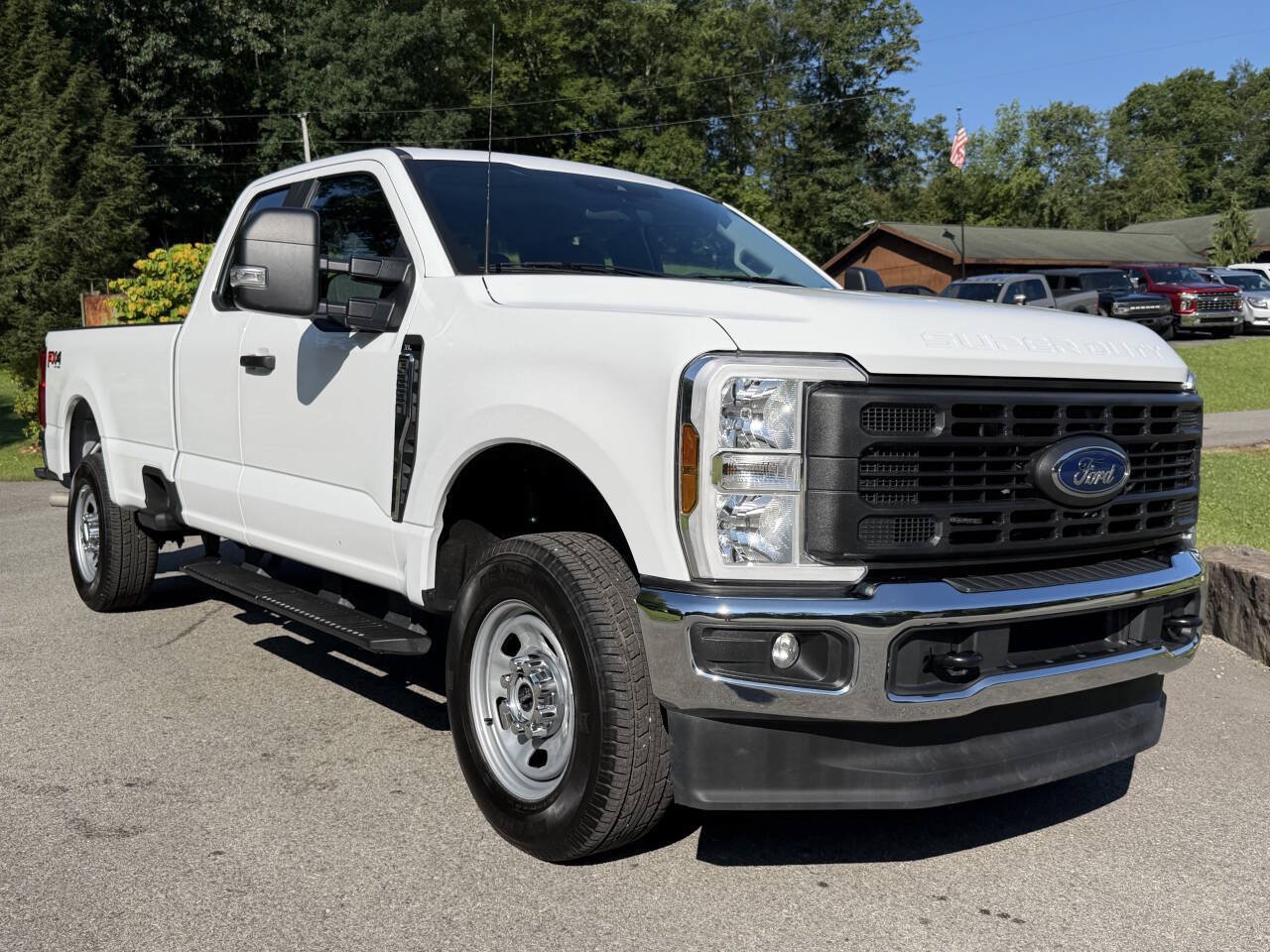 Used 2024 Ford F250 XL w/ FX4 Off-Road Package AWD/4WD image 6