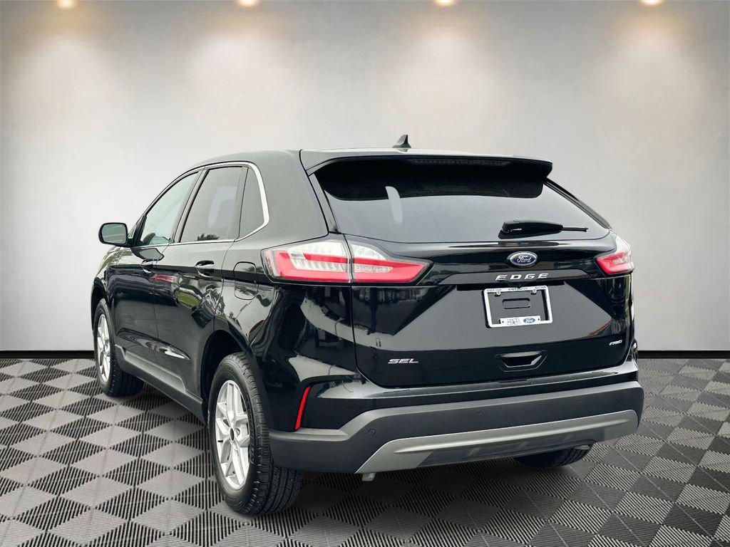 Certified 2024 Ford Edge SEL w/ Convenience Package AWD/4WD image 5