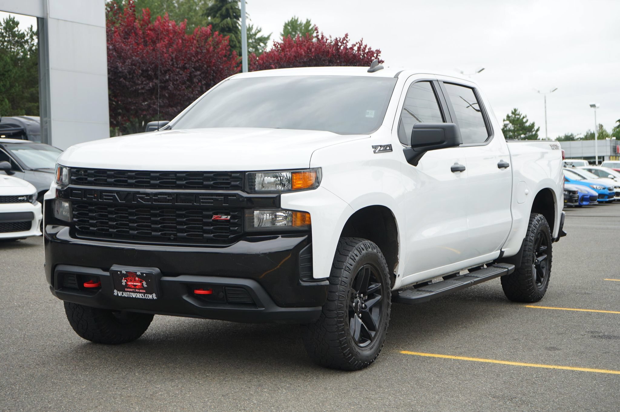 Used 2019 Chevrolet Silverado 1500 Custom Trail Boss w/ Custom Convenience Package AWD/4WD image 1