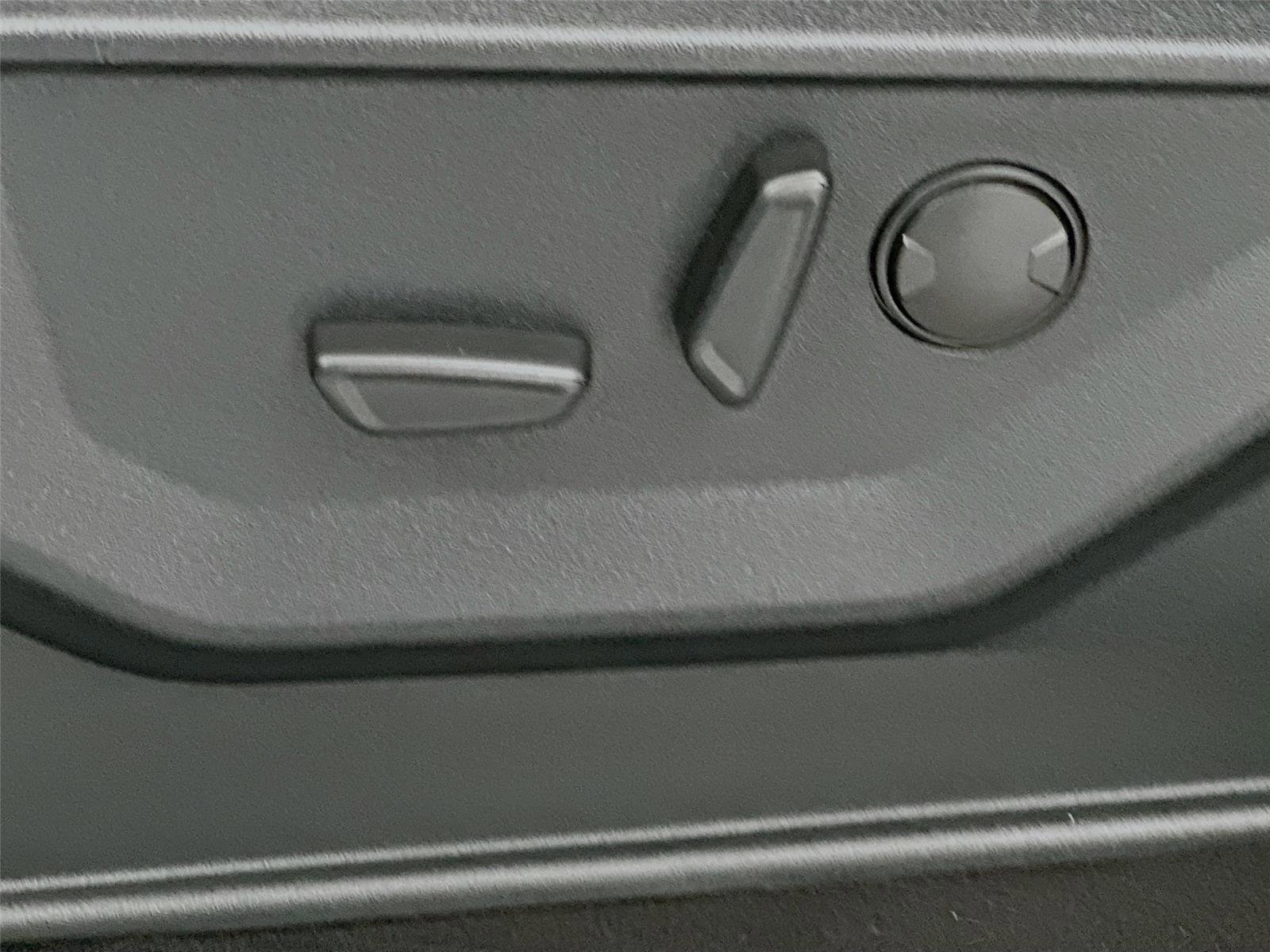 Used 2023 Ford F150 XLT w/ Equipment Group 302A High image 19