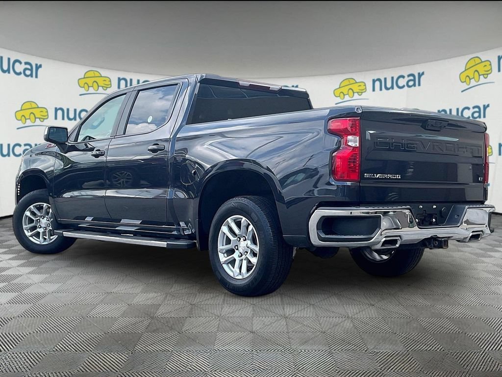 Used 2022 Chevrolet Silverado 1500 LT AWD/4WD image 3