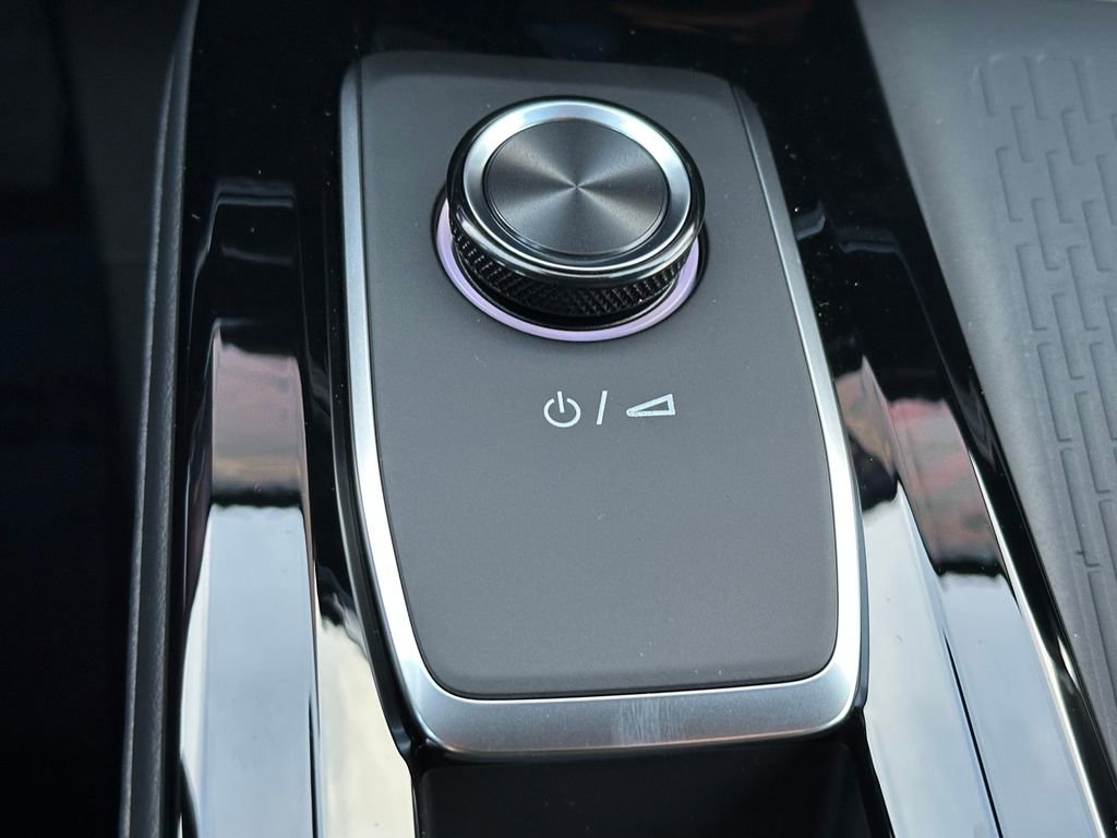 New 2026 Buick Enclave Preferred w/ Power Package AWD/4WD image 29