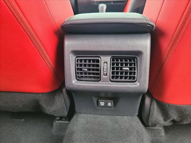 Used 2025 Toyota Camry XSE w/ Premium Package image 17