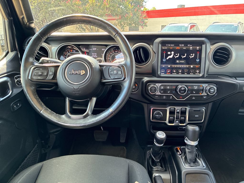 Used 2022 Jeep Gladiator Sport AWD/4WD image 15