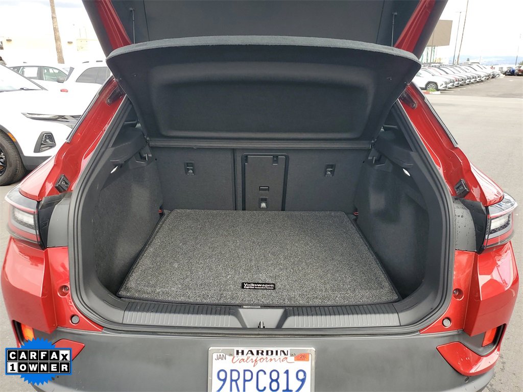 Used 2024 Volkswagen ID.4 S image 7