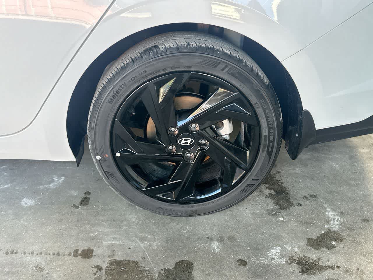 New 2026 Hyundai Elantra Sport FWD image 11