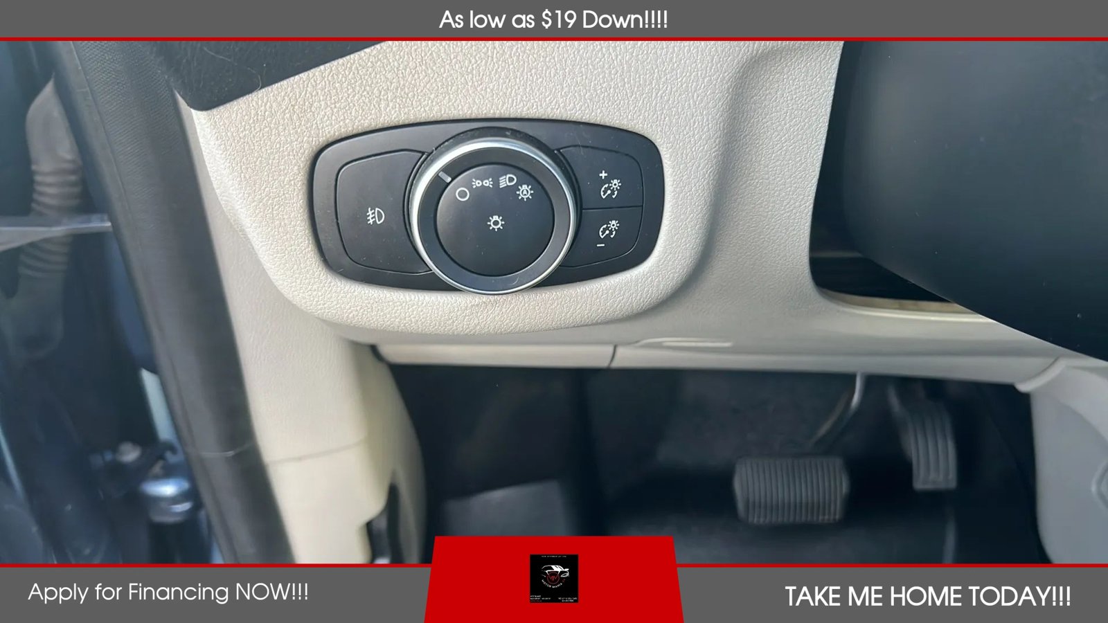 Used 2019 Ford Transit Connect XLT FWD image 20
