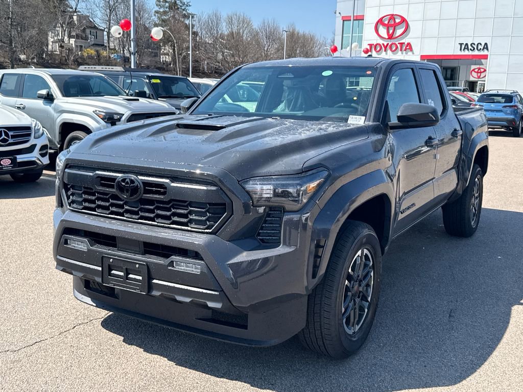 New 2026 Toyota Tacoma TRD Sport image 3