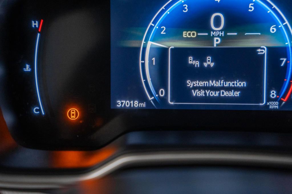 Used 2023 Toyota Corolla XSE image 39