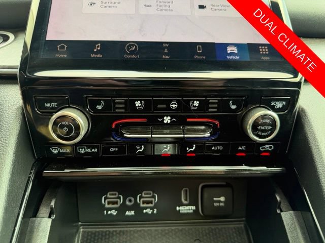 Used 2023 Jeep Grand Cherokee Overland w/ Advanced Protech Group III AWD/4WD image 48