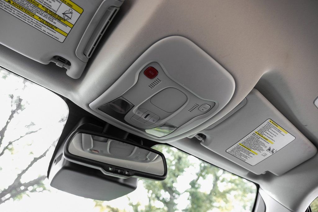 Used 2021 Jeep Renegade Limited image 39