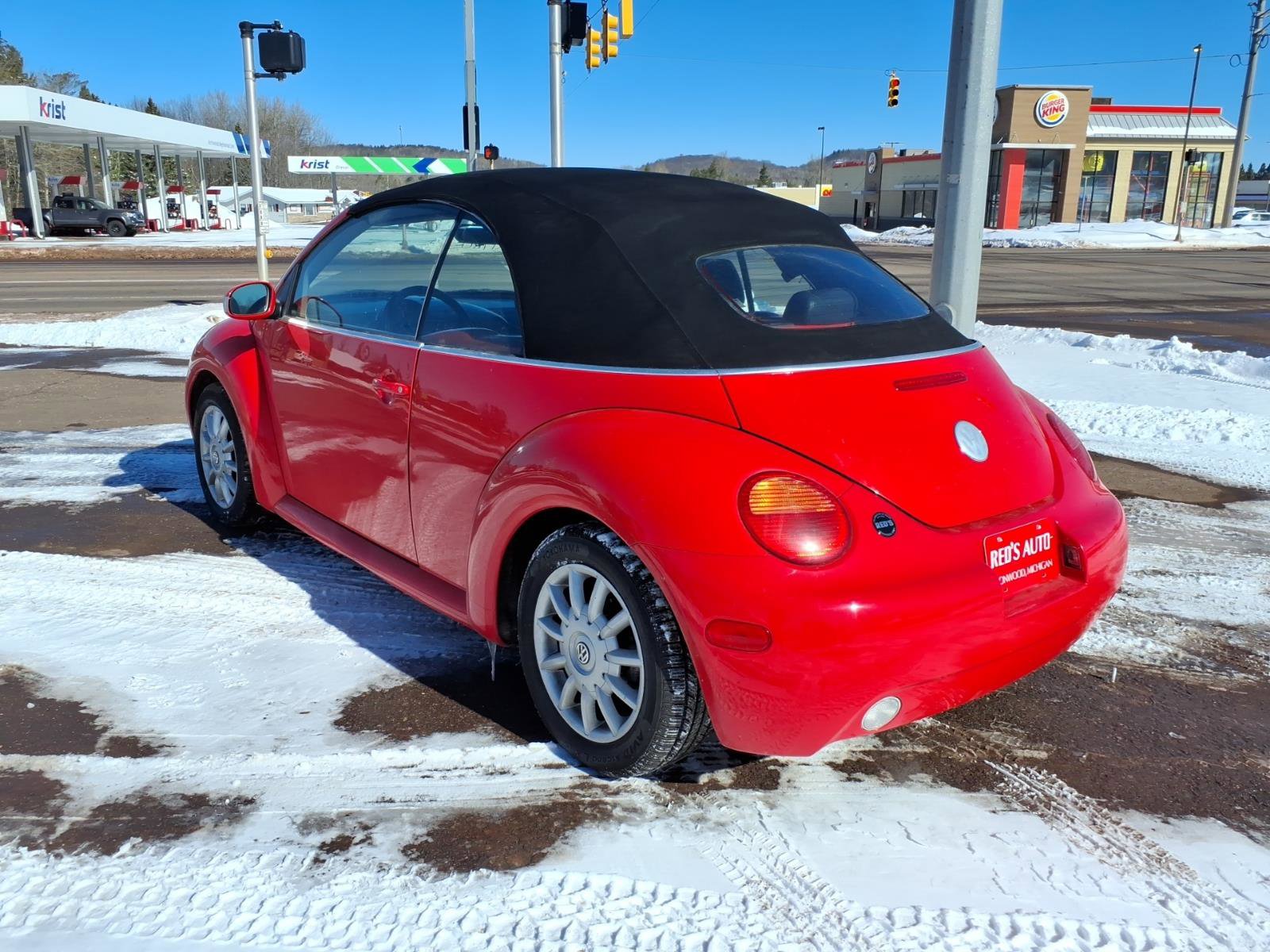 Used 2004 Volkswagen Beetle GLS image 3