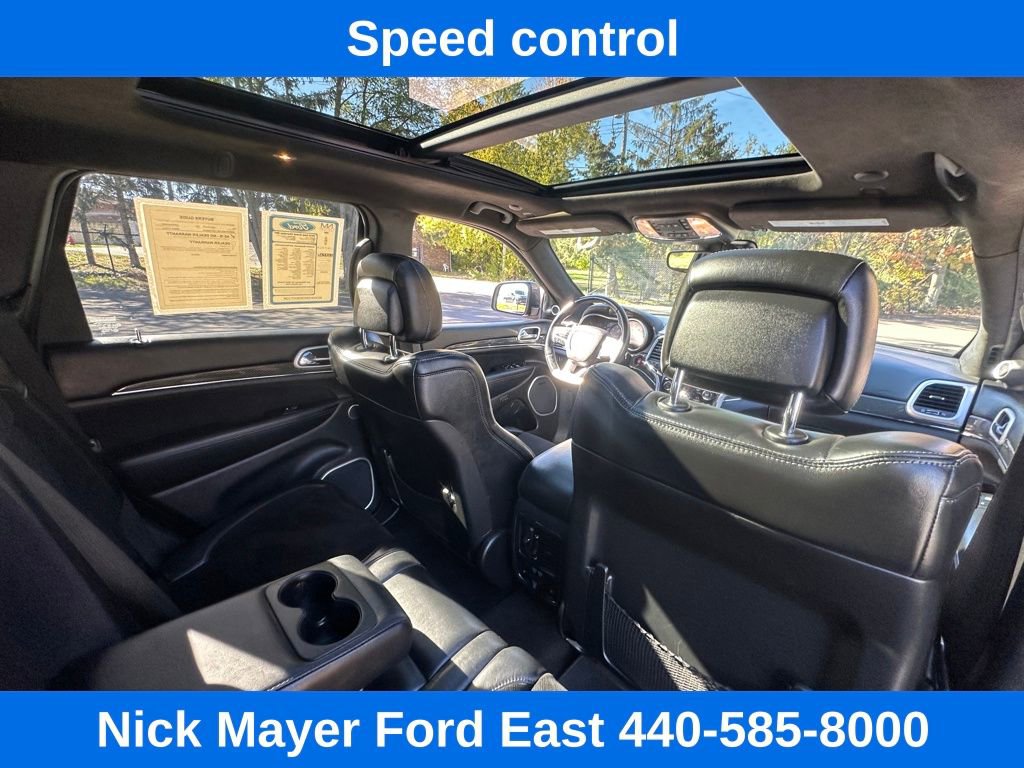 Used 2018 Jeep Grand Cherokee SRT image 28