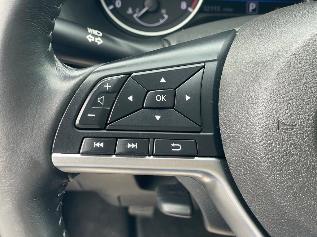 Used 2022 Nissan Sentra SV w/ Trunk Package image 15