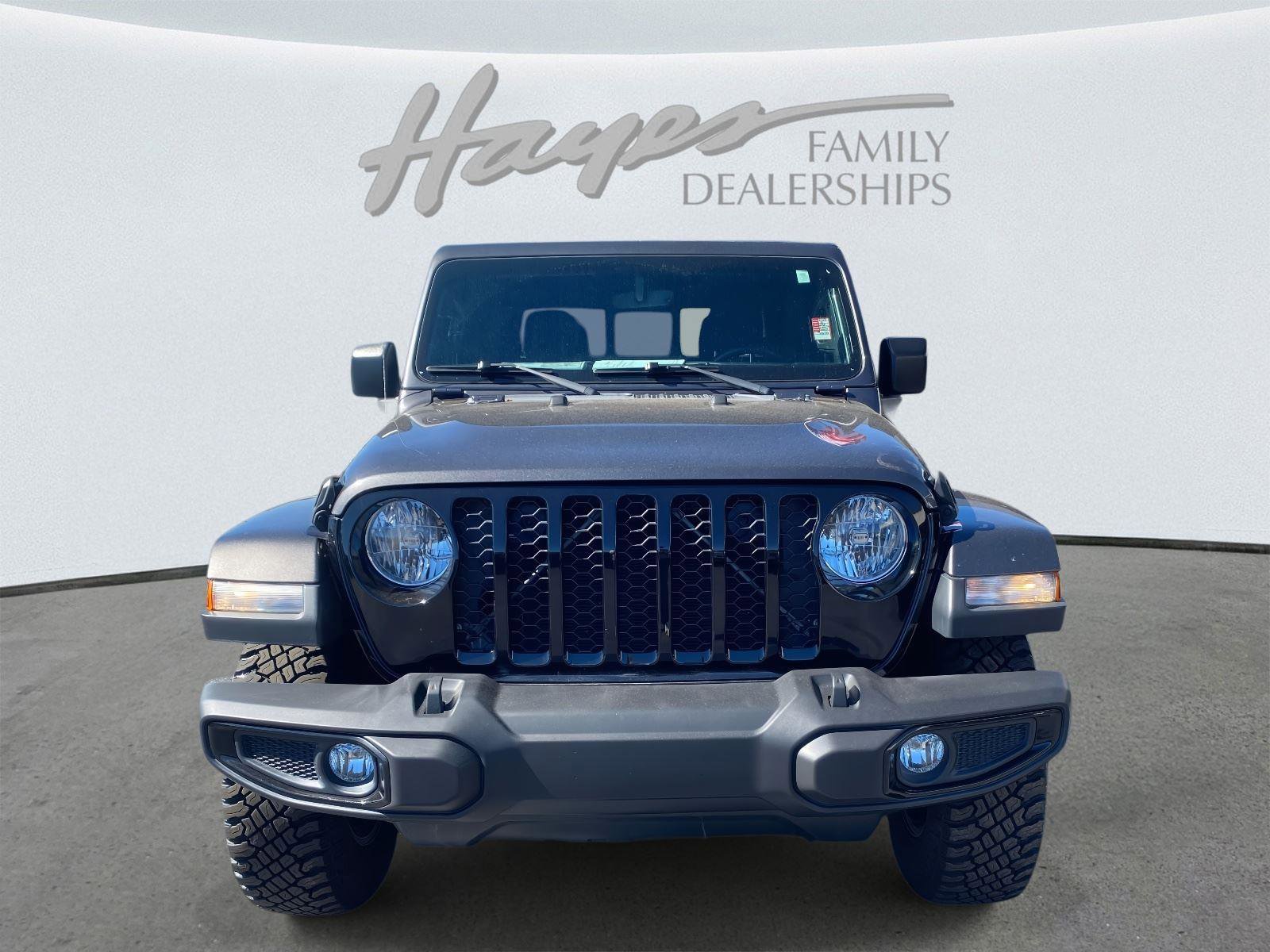 Used 2021 Jeep Gladiator Willys image 36