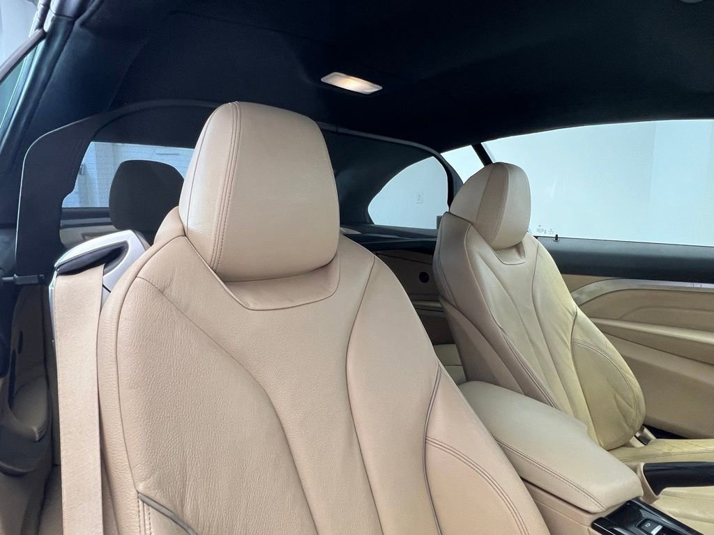 Used 2020 BMW 430i xDrive Convertible w/ M Sport Package AWD/4WD image 11