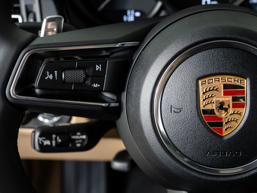 New 2026 Porsche Macan image 10