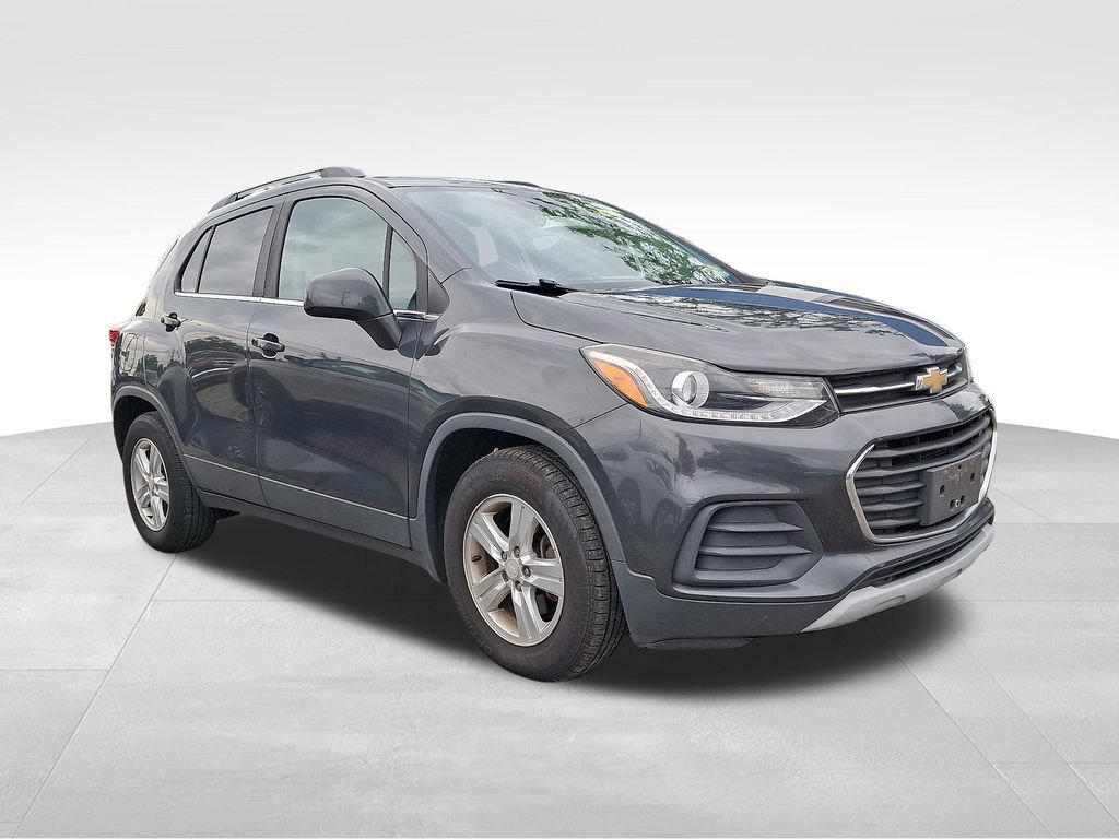 Used 2017 Chevrolet Trax LT FWD image 1