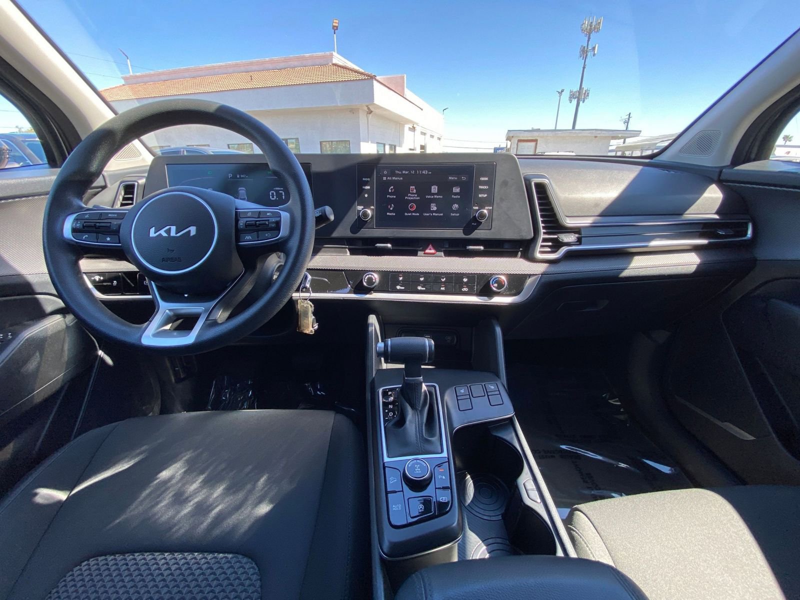 Used 2025 Kia Sportage LX image 33