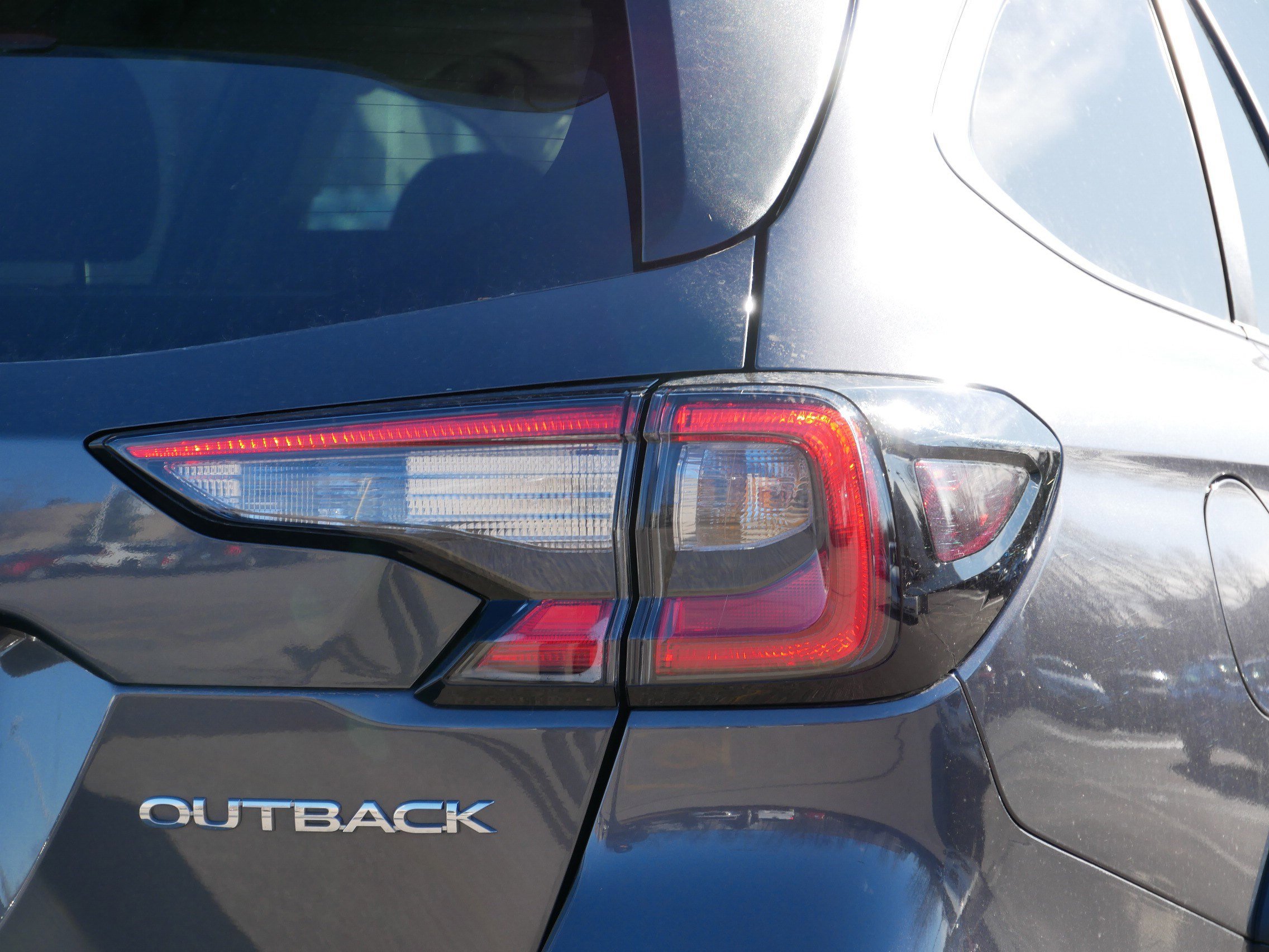 Certified 2025 Subaru Outback Limited image 17