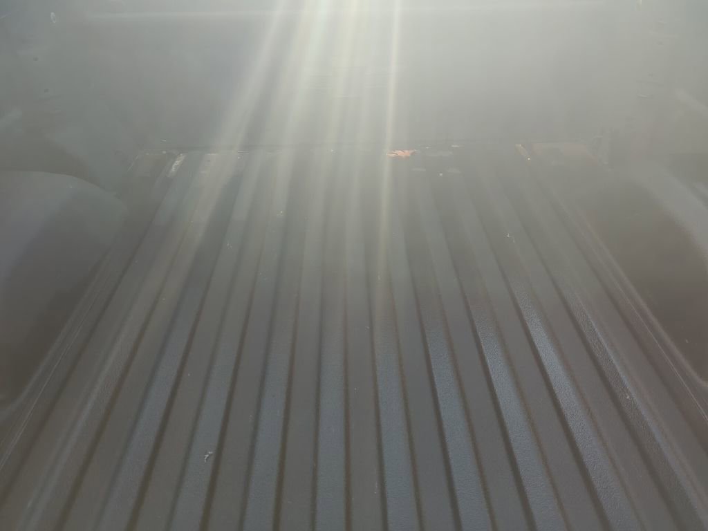 Used 2025 Chevrolet Silverado 1500 High Country w/ Z71 Off-Road Package image 16