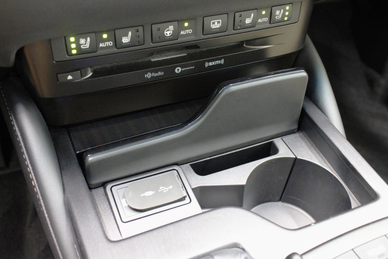 Used 2019 Lexus ES 350 w/ Accessory Package 2 image 61