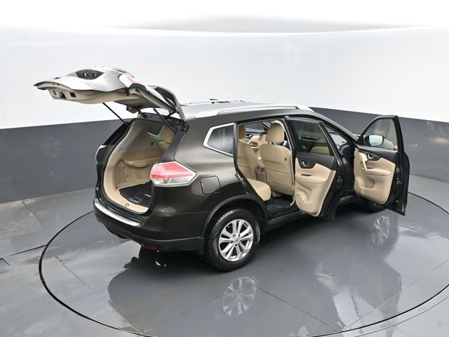 Used 2016 Nissan Rogue SV image 26