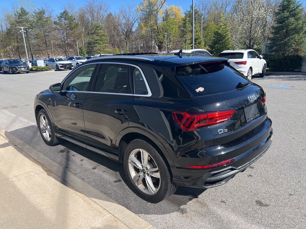 Used 2023 Audi Q3 2.0T Premium w/ Convenience Package image 35
