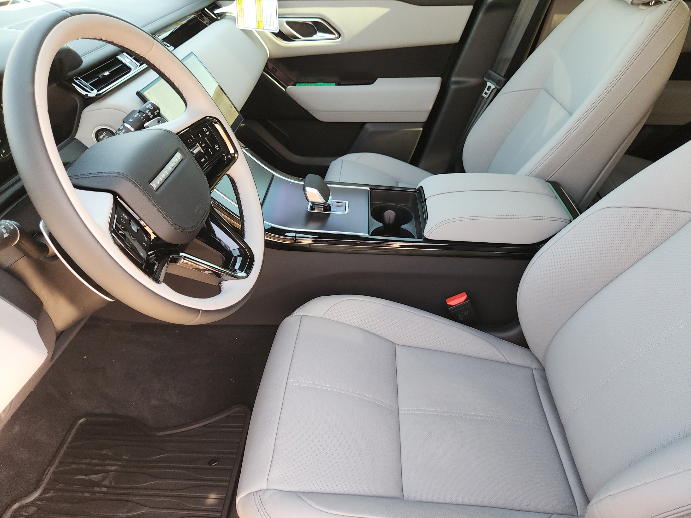 New 2026 Land Rover Range Rover Velar Belgravia AWD/4WD image 8