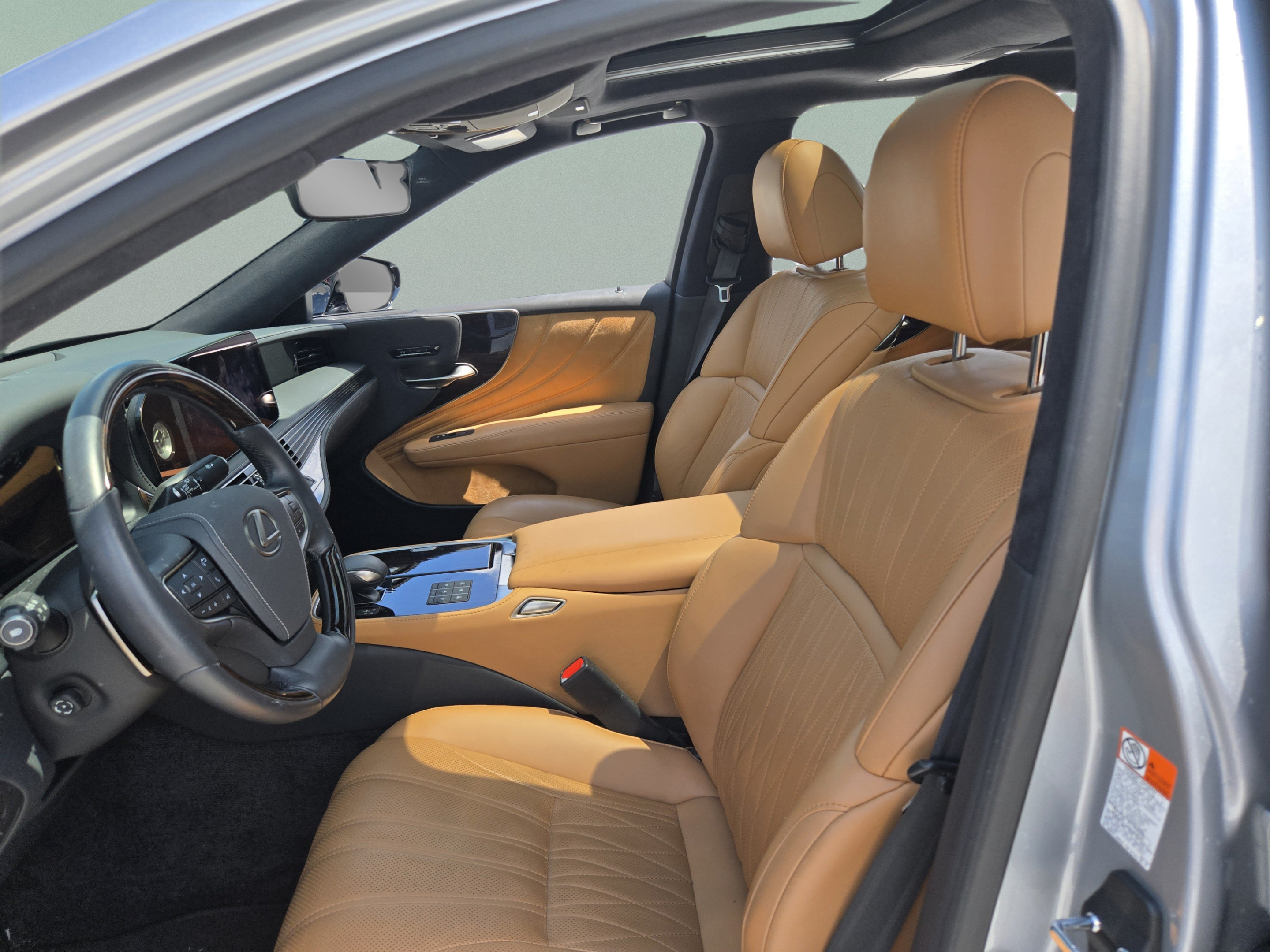 Certified 2024 Lexus LS 500 w/ Interior Upgrade Package RWD image 15