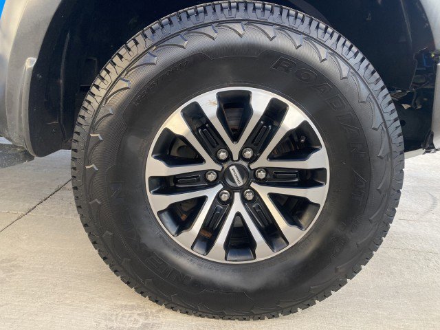 Used 2019 Ford F150 Raptor w/ Equipment Group 802A Luxury image 9