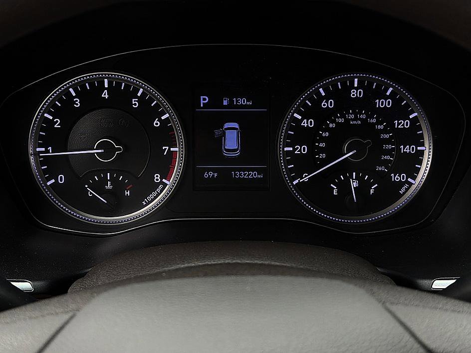 Used 2020 Hyundai Santa Fe SE AWD/4WD image 11