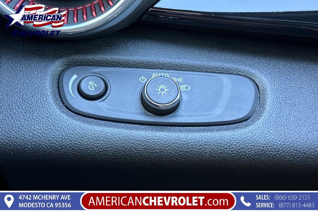 Used 2024 Chevrolet Trax RS w/ Driver Confidence Package FWD image 35