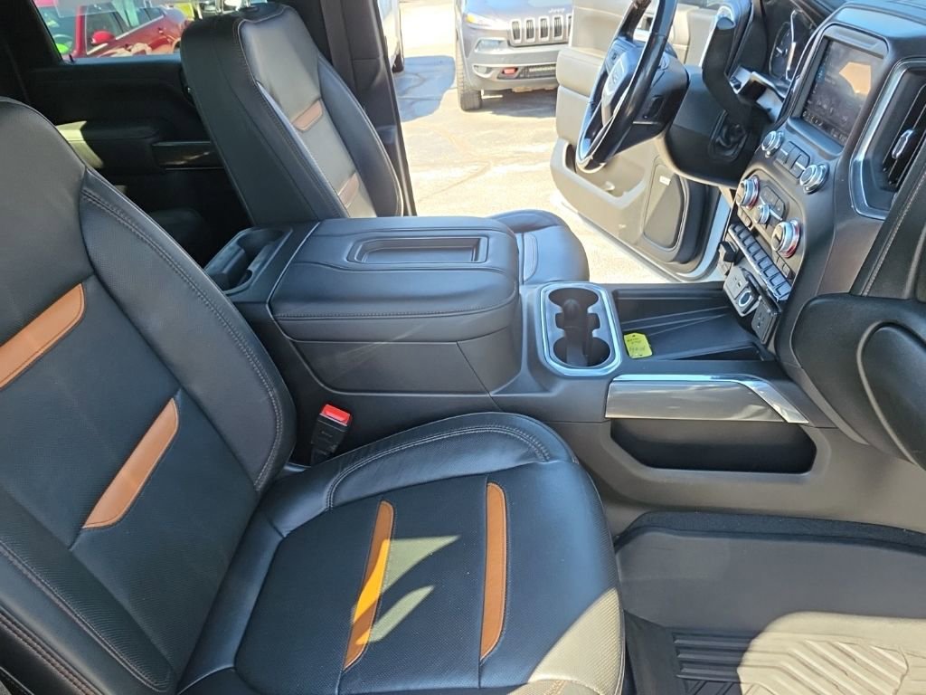 Used 2020 GMC Sierra 2500 AT4 w/ AT4 Premium Package image 31