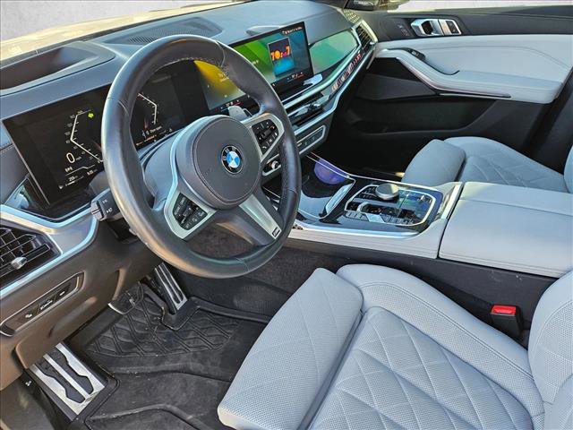 Used 2024 BMW X7 xDrive40i w/ M Sport Package image 8