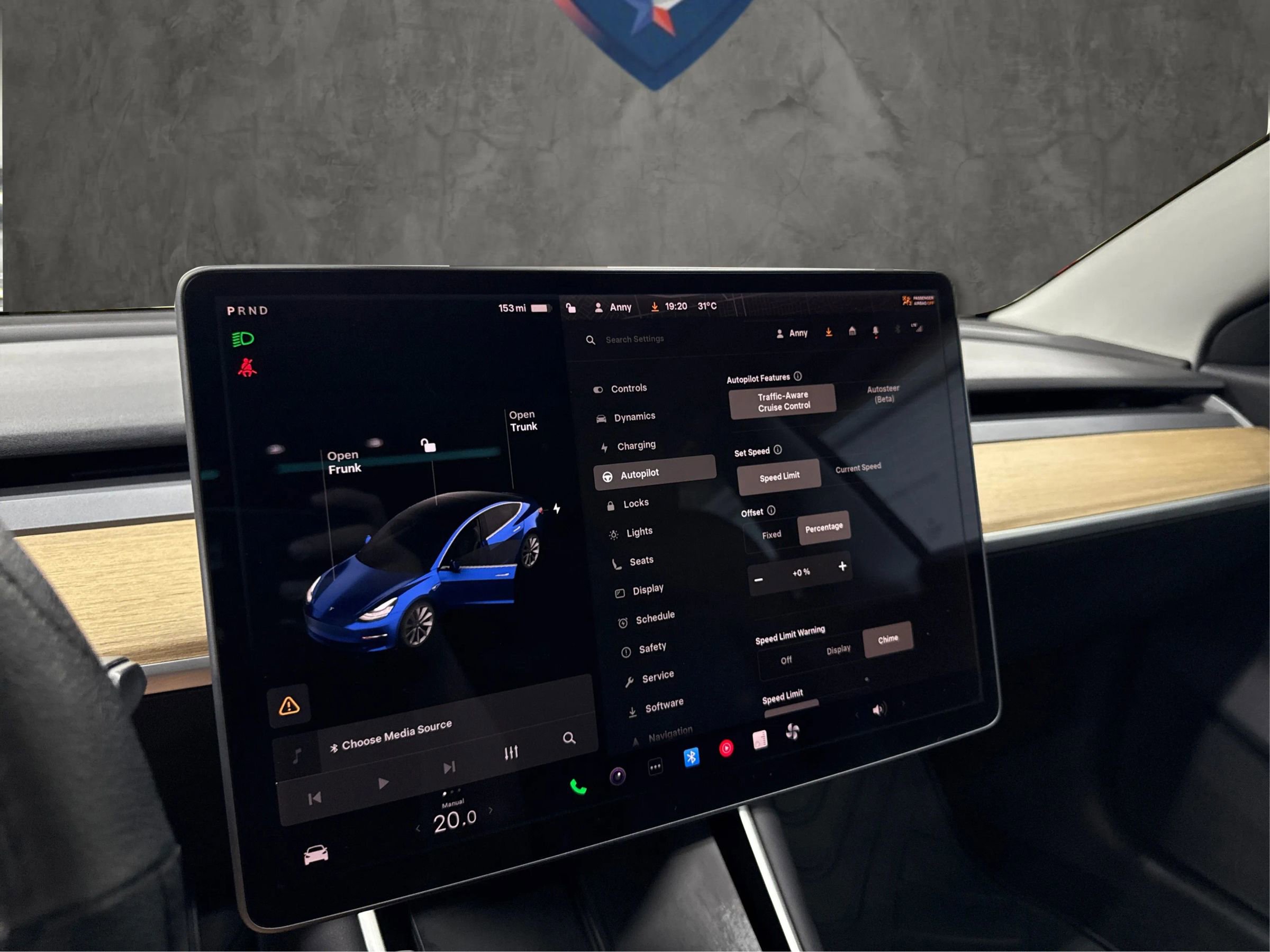 Used 2019 Tesla Model 3 Standard Range Plus image 17