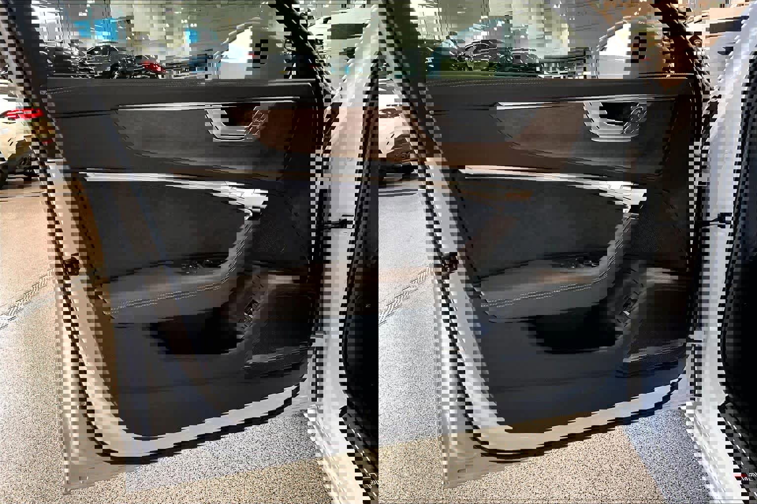 Used 2025 Audi A6 3.0T Prestige image 19