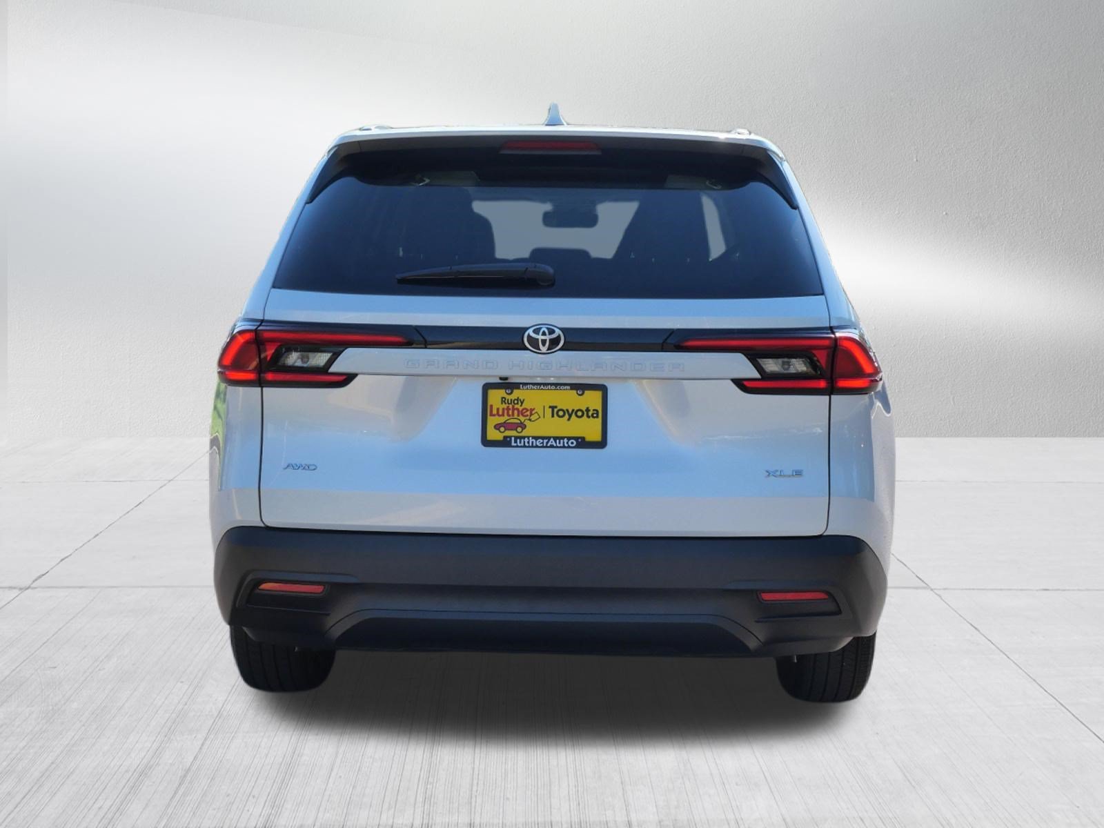 Certified 2025 Toyota Grand Highlander AWD image 7