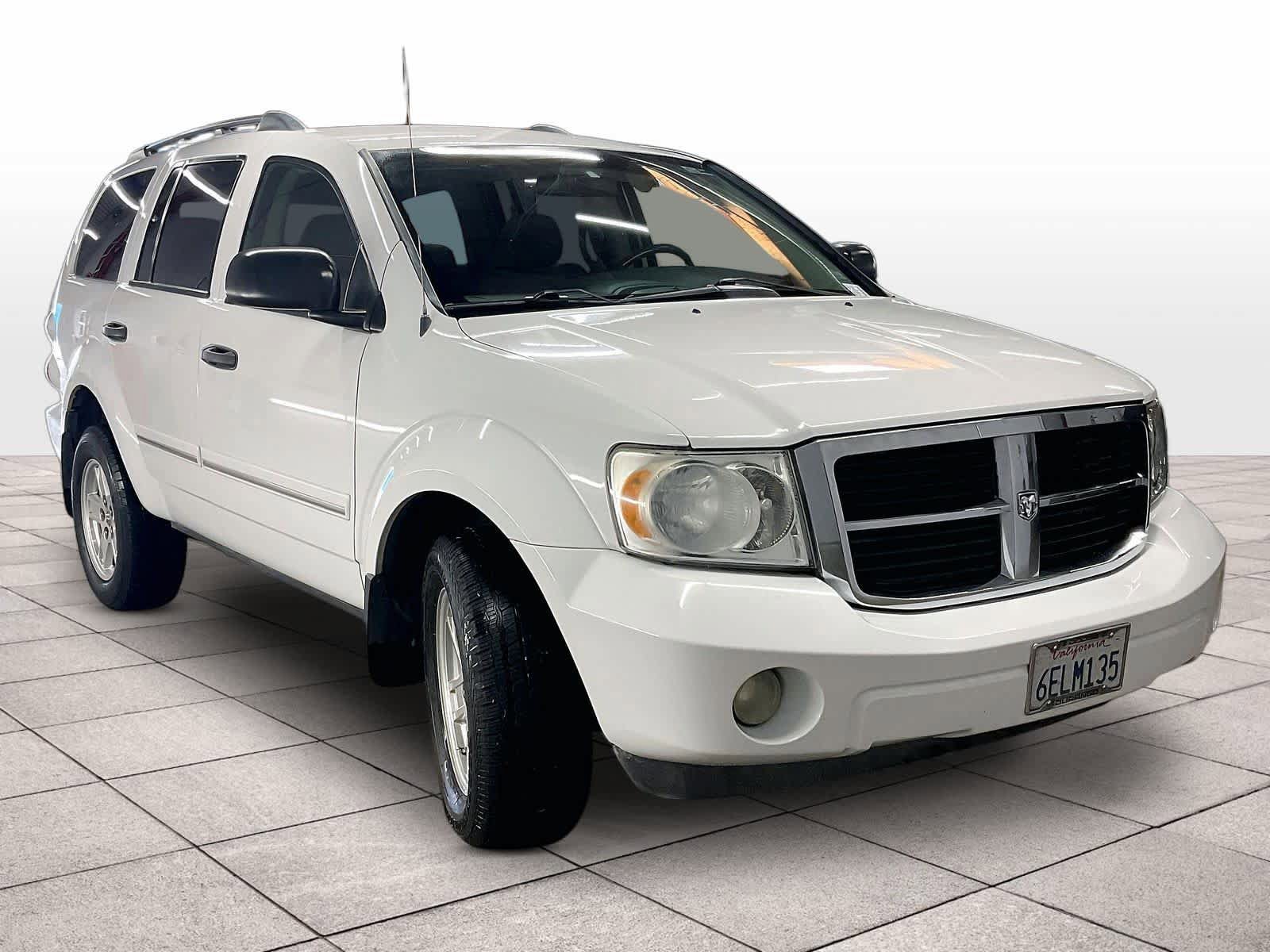 Used 2009 Dodge Durango SLT RWD image 2