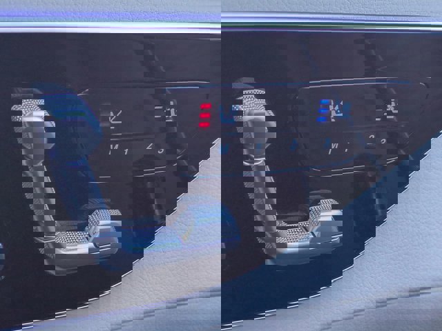 Used 2023 Mercedes-Benz C 300 Sedan image 23