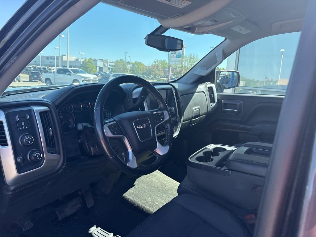 Used 2016 GMC Sierra 1500 SLE w/ SLE Value Package AWD/4WD image 10