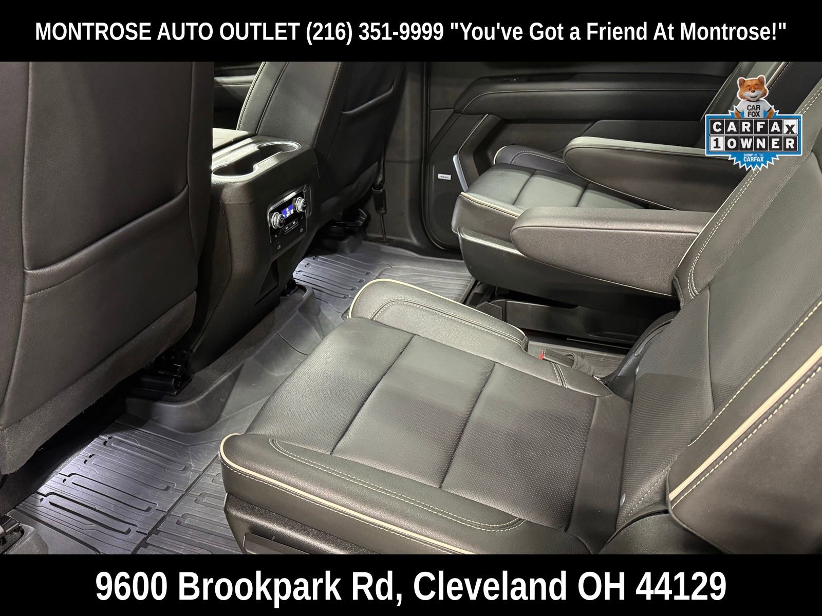 Used 2023 GMC Yukon XL SLT w/ SLT Premium Package image 36