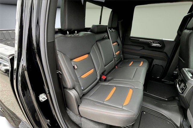 New 2026 GMC Sierra 2500 AT4 w/ Technology Package image 10