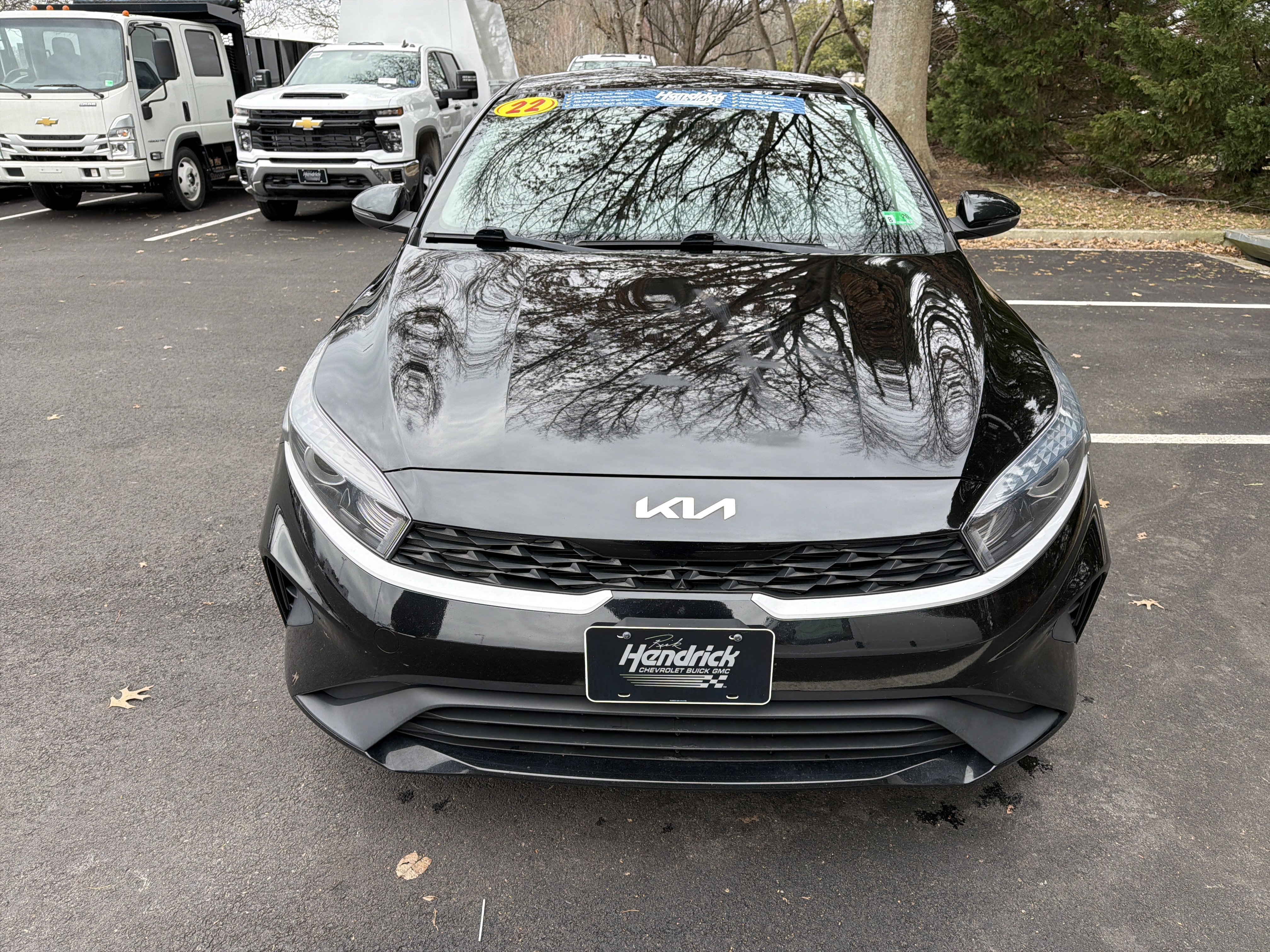 Used 2022 Kia Forte LXS w/ LXS Technology Package image 3