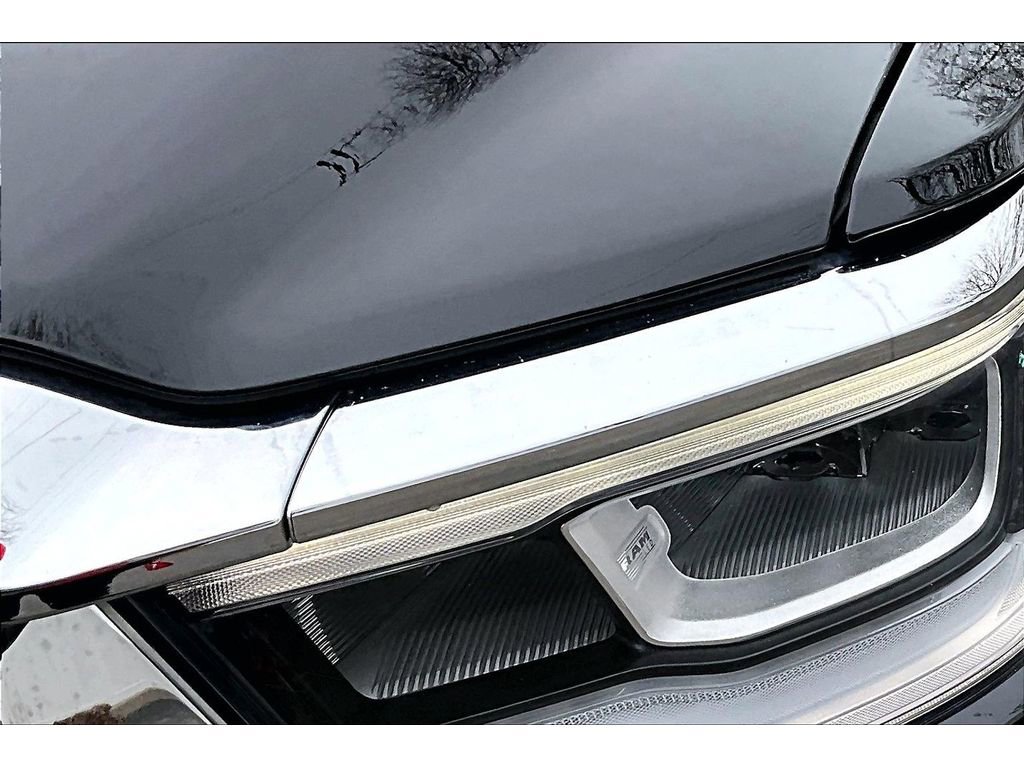 Used 2023 RAM 1500 Laramie AWD/4WD image 36